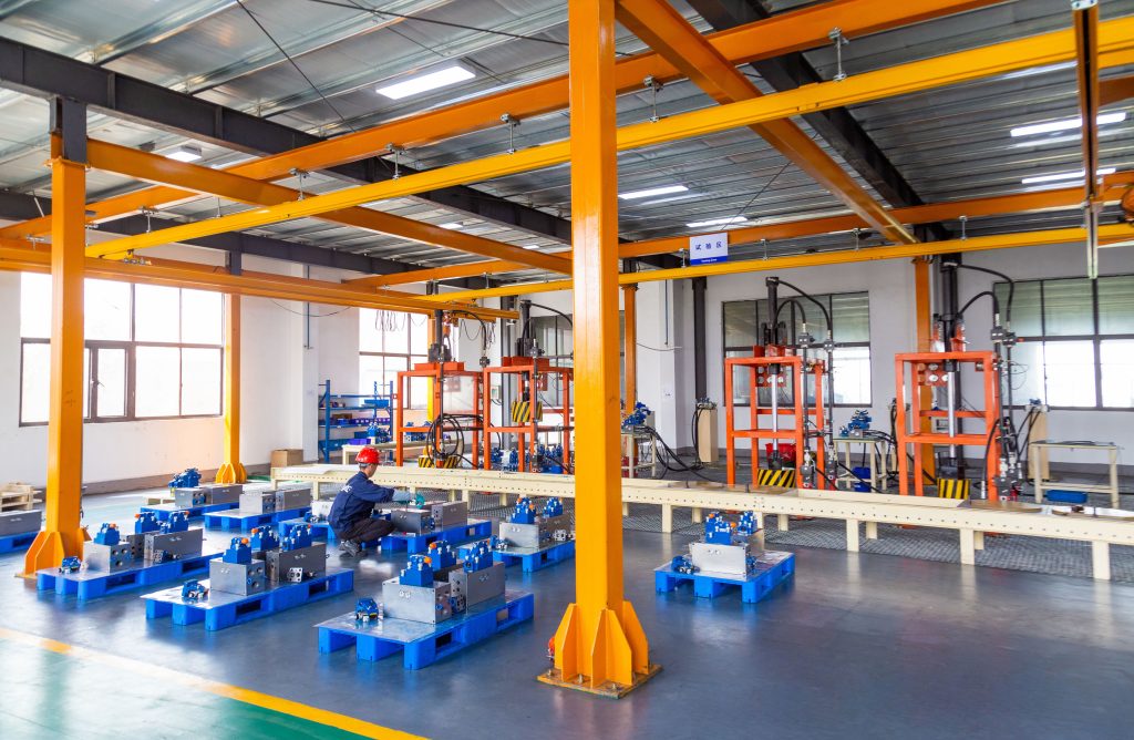 hydraulic valve 